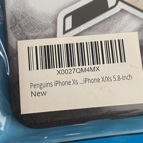 Penguins iPhone Case - Picture 2 of 3
